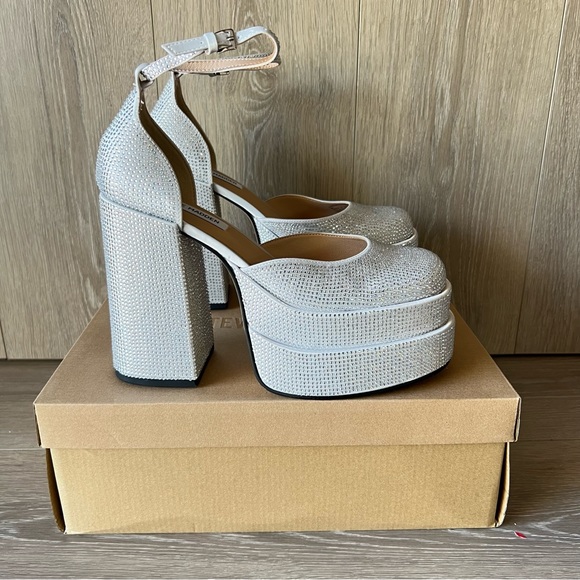 Steve Madden Charlize Platform Silver Rhinestone Chunky Heels Worn once - Picture 10 of 16